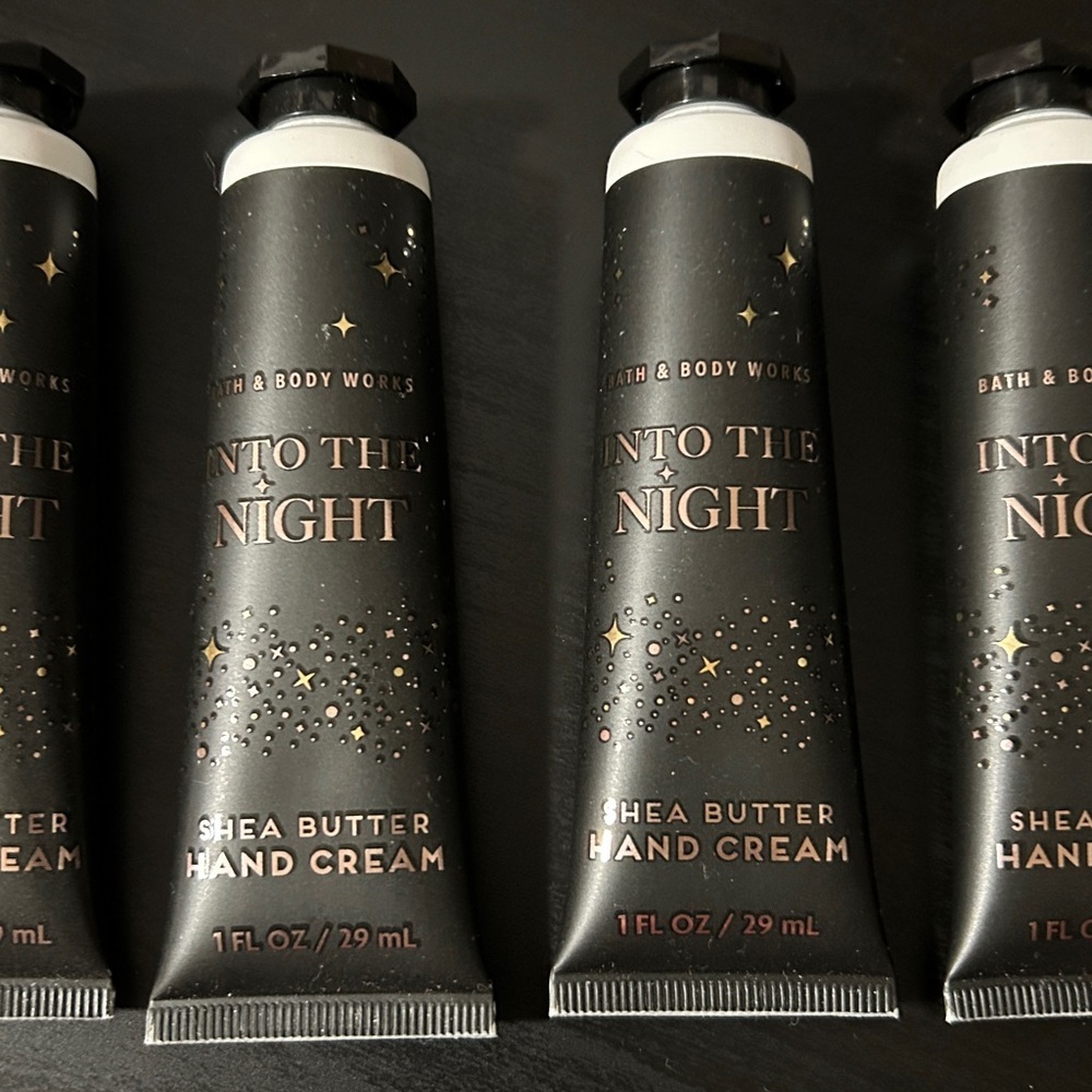Bundle of 4 B&BW Into the Night Shea Butter Hand Cream Travel Size - Picture 2 of 3